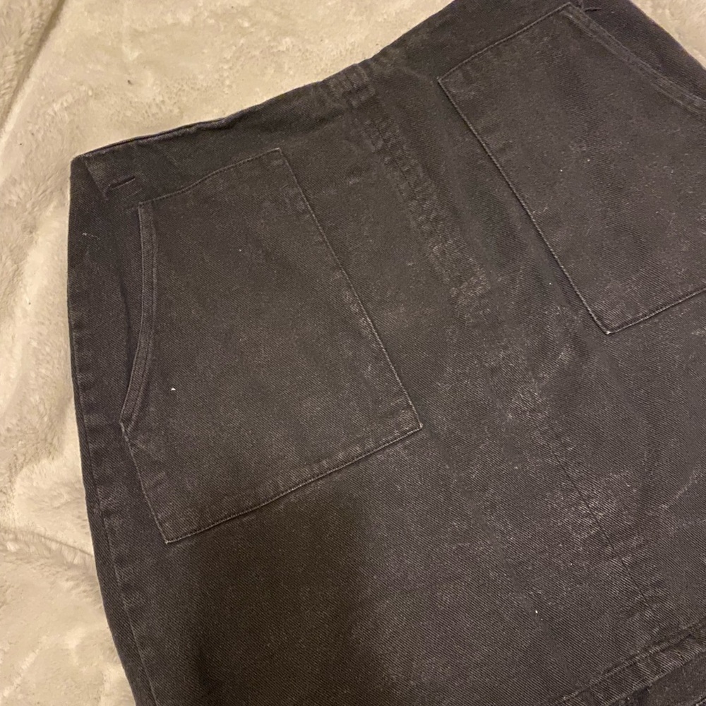 High waisted BLACK SKIRT